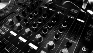 Max Corder DJ